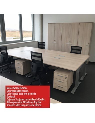 Mesa oficina elevable Level de JGorbe color acacia gris aluminio