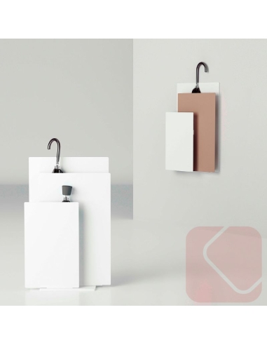 Paragüero Sou de Systemtronic, diseño en acero pintado con recogida de agua y opción de montaje mural o de pie. Paragüero Sou de Systemtronic, diseño en acero pintado con recogida de agua y opción de montaje mural o de pie.