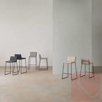 taburete perfecto para zona office mini respaldo tapizado