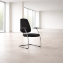 Silla fija tapizada con base patín Adapta | Laoficinaonline
