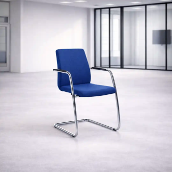 Silla confidente con brazos Custom | Laoficinaonline