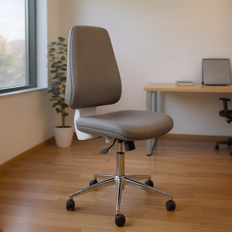 Silla blanca de escritorio Equis con contacto permanente | Laoficinaonline