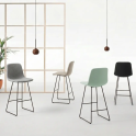 Silla alta tapizada con base trineo para oficinas y espacios contract  | Laoficinaonline