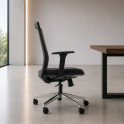 Silla ergonómica XXL Niza negra para personas de hasta 120 kg. UNE EN 1335 | Laoficinaonline