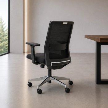 Silla ergonómica XXL Niza negra para personas de hasta 120 kg. UNE EN 1335 | Laoficinaonline