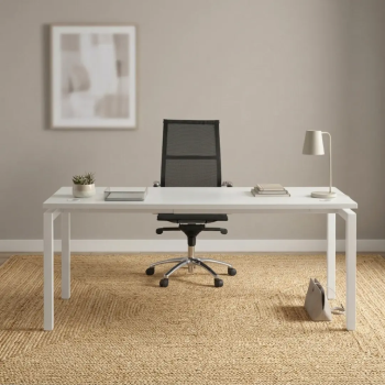 Mesa de oficina Euro 5000 con pasacables integrado | Laoficinaonline