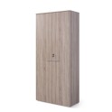 Armario oficina con llave alto de madera de JGorbe con cerradura y estantes en color olmo