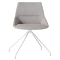 Silla confidente diseño Dunas XS de Inclass con base piramidal