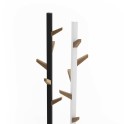 Detalle colgadores de madera del perchero oficina Tree de systemtronic