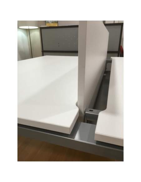 Panel separador para mesa de oficina trabajo en grupo Skala de JGorbe
