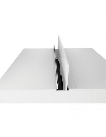 Mesa oficina multipuesto con separador de JGorbe en color blanco Mesa oficina multipuesto con separador de JGorbe en color blanco