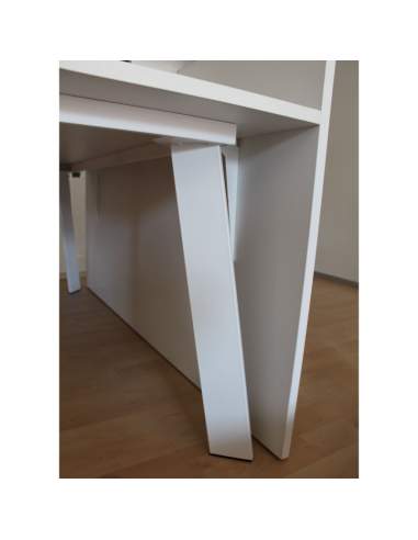 detalle pata metálica para mesa de dirección rec con envío express de aic detalle pata metálica para mesa de dirección rec con envío express de aic