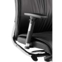 Silla para dirección modelo Moscú. Tapizada en ecopiel negra. De alta calidad.