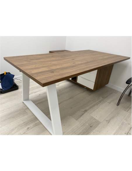 Mesa despacho Piramid de Iman Mesa despacho Piramid de Iman