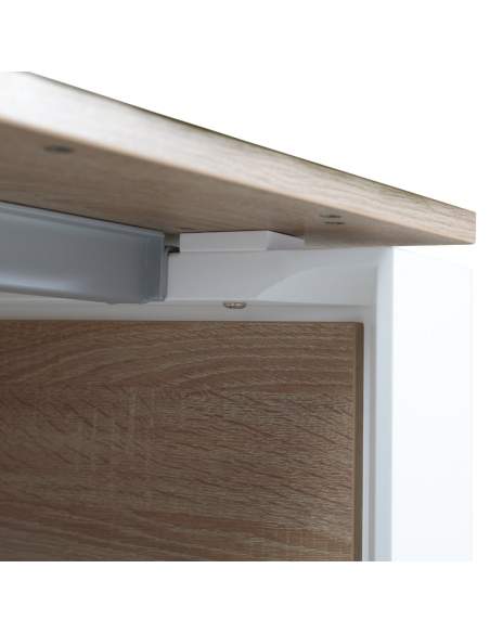 Detalle mesa escritorio en L Omega de JGorbe Detalle mesa escritorio en L Omega de JGorbe