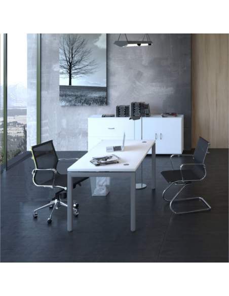 Mesa escritorio serie Euro 5000 de Euromof con entrega rápida